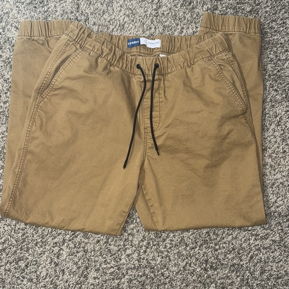 Old Navy Men's Tan Jogger Pants (L) - Picture 5 of 7